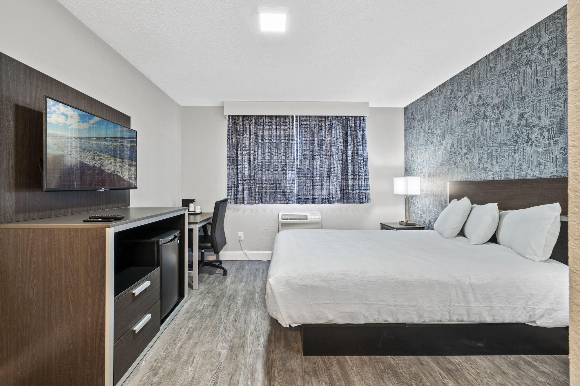 Super 8 By Wyndham Watertown/Cambridge/Boston Area Hotel Exterior foto